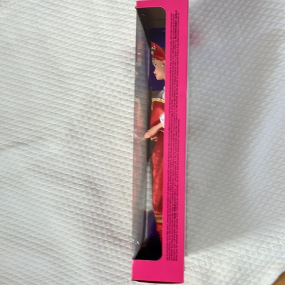 Russian Barbie Doll of Collector Edition of Dolls of the World # 16500 by Mattel - Picture 5 of 14